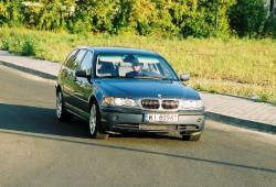 BMW Seria 3 E46 Touring 318 i 118KM 87kW 1999-2002 - Oceń swoje auto
