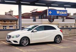 Mercedes Klasa A W176 Hatchback 5d 1.6 180 BlueEFFICIENCY Edition 122KM 90kW 2013-2015 - Oceń swoje auto