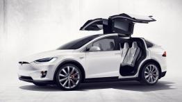Tesla Model X (2016) - lewy bok