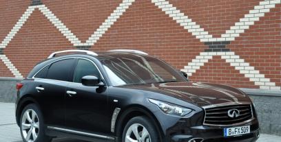 Infiniti FX II Crossover Facelifting
