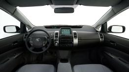 Toyota Prius 2004 - pełny panel przedni