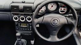Czy warto kupić: używana Toyota MR2 (od 1999 do 2005)