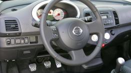Nissan Micra 2005 - pełny panel przedni