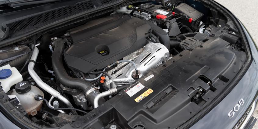 Peugeot 508 – czy mocna benzyna może być alternatywą dla diesla?
