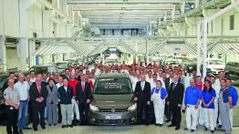 Volkswagen Touran II (2011) - taśma produkcyjna