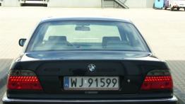 BMW Seria 7 E38 740 d 245KM 180kW 1999-2001