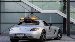 Mercedes SLS AMG GT - samochód bezpieczeństwa F1 - widok z tyłu