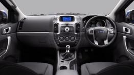 Ford Ranger 2011 - pełny panel przedni