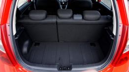 Hyundai i10 2011 - tył - bagażnik otwarty