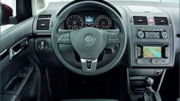 Volkswagen Touran II (2011) - kokpit
