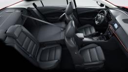 Mazda 6 III Sedan - tylna kanapa złożona, widok z boku