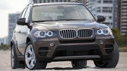 BMW X5 2010 - widok z przodu
