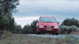 Seat Alhambra I (7MS) Minivan Facelifting 2.8 V6 4 motion 204KM 150kW 2000-2010