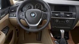 BMW X3 2010 - kokpit