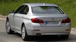 BMW serii 5 F10 Facelifting (2014) - widok z tyłu