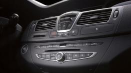 Renault Laguna Hatchback 2011 - radio/cd