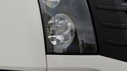 Volkswagen Crafter 2011 - prawy przedni reflektor - wyłączony