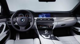 BMW M5 2012 - pełny panel przedni