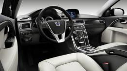 Volvo V70 2012 - pełny panel przedni