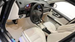 Mercedes GLK Brabus V12 - widok ogólny wnętrza z przodu