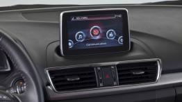 Mazda 3 III hatchback (2014) - radio/cd/panel lcd