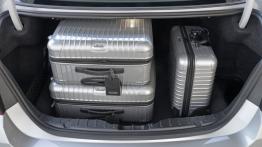 BMW serii 5 F10 Facelifting (2014) - bagażnik