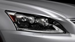 Lexus LS 460 (2013) - prawy przedni reflektor - wyłączony