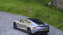 Aston Martin Vanquish Centenary Edition (2013) - widok z tyłu