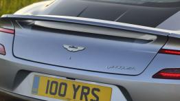 Aston Martin Vanquish Centenary Edition (2013) - pokrywa bagażnika - zamknięta