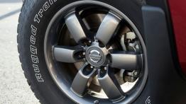 Nissan Titan 2013 - koło