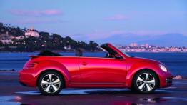 Volkswagen Beetle Cabrio 2013 - prawy bok