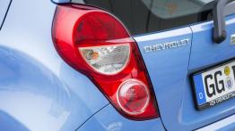 Chevrolet Spark II Facelifting - lewy tylny reflektor - wyłączony