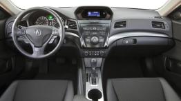 Acura ILX 2013 - pełny panel przedni