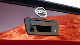 Nissan Titan 2013 - emblemat