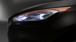 Ford S-Max Concept (2013) - lewy przedni reflektor - włączony