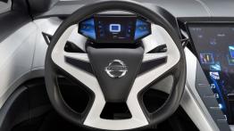 Nissan Friend-ME Concept (2013) - kierownica