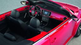 Volkswagen Beetle Cabrio 2013 - widok ogólny wnętrza