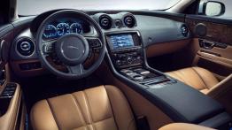 Jaguar XJ 2014 - pełny panel przedni