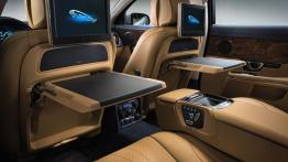 Jaguar XJ 2014 - widok ogólny wnętrza