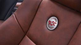 Dodge Charger 100th Anniversary Edition (2014) - fotel kierowcy, widok z przodu