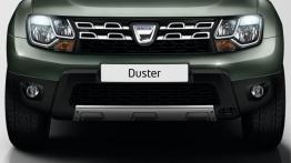 Dacia Duster Facelifting (2014) - przód - reflektory włączone