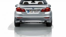 BMW serii 5 F10 Facelifting (2014) - tył - reflektory wyłączone