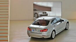 BMW serii 5 F10 Facelifting (2014) - widok z góry