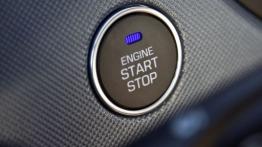 Hyundai i10 II 1.2 (2014) - przycisk do uruchamiania silnika