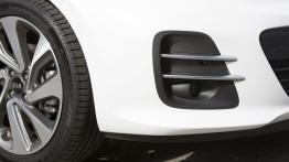 Kia Rio III Hatchback 5d Facelifting (2015) - zderzak przedni