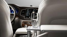 Volvo XC90 II Excellence (2015) - akcesoria luksusowe z tyłu