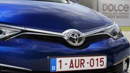 Toyota Auris II Touring Sports Facelifting (2015) - grill