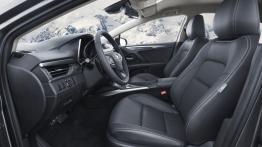 Toyota Avensis III Sedan Facelifting (2015) - widok ogólny wnętrza z przodu