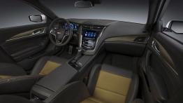 Cadillac CTS-V III (2016) - pełny panel przedni
