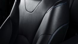Toyota Prius (2016) - fotel kierowcy, widok z przodu
